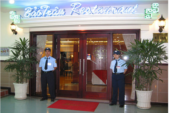 Professional security service in Restaurant